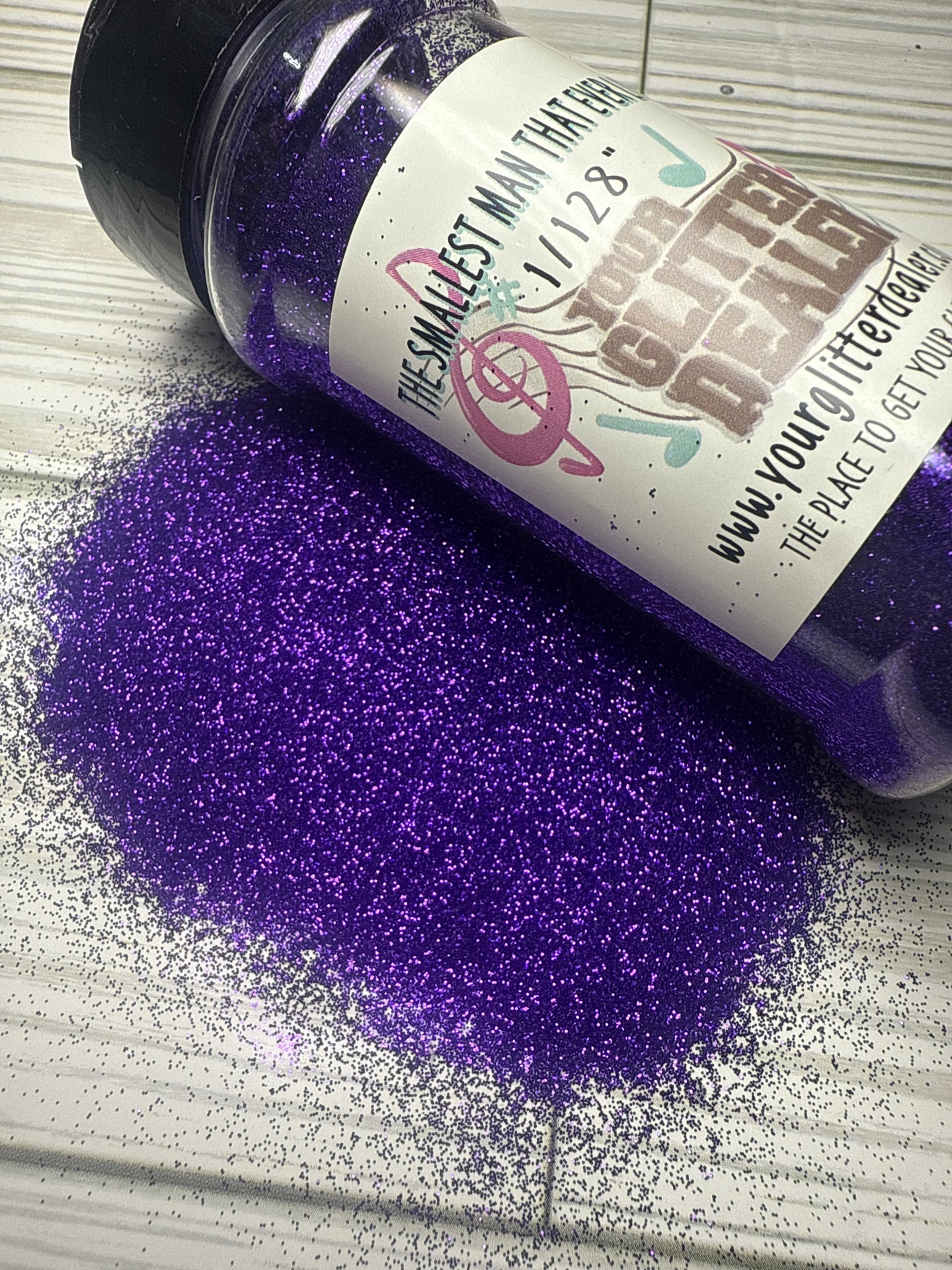 THE SMALLEST MAN THAT EVER LIVED